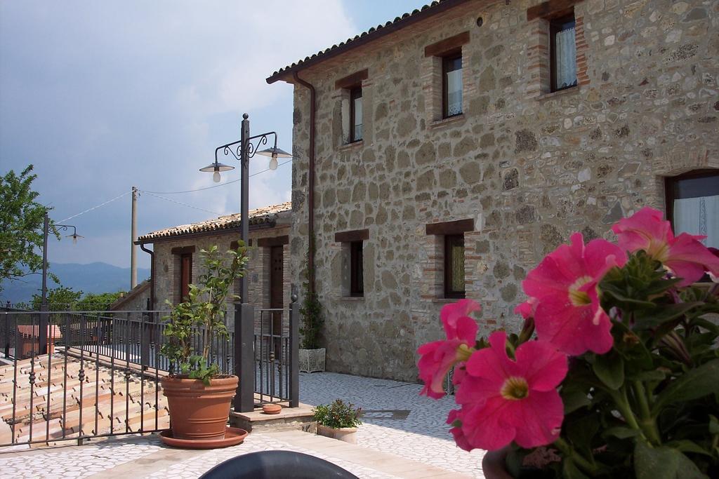 Agriturismo San Bartolomeo Montecchio  Buitenkant foto